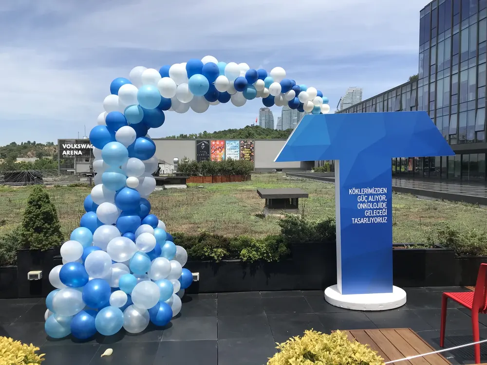 İstanbul balon figürleri uygulaması — Esin Balon organizasyon