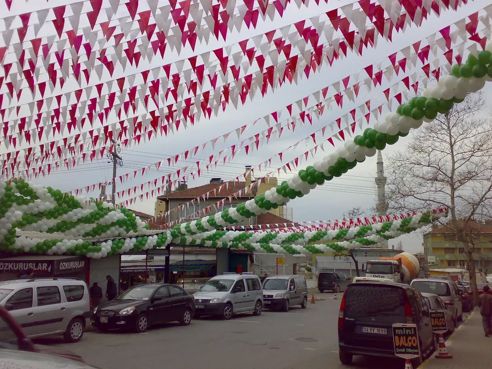 Bayrak Süsleme çalışması — Esin Balon İstanbul
