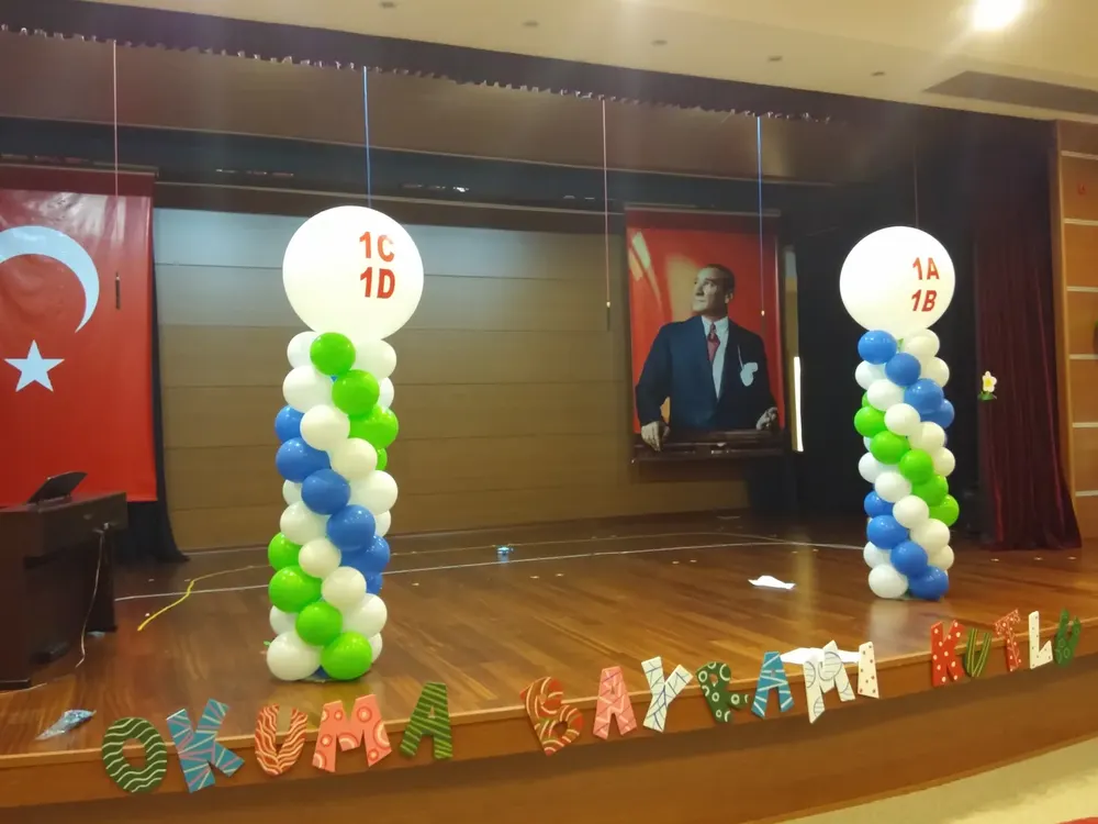 Dikme Sütun Balon Süsleme çalışması — Esin Balon İstanbul