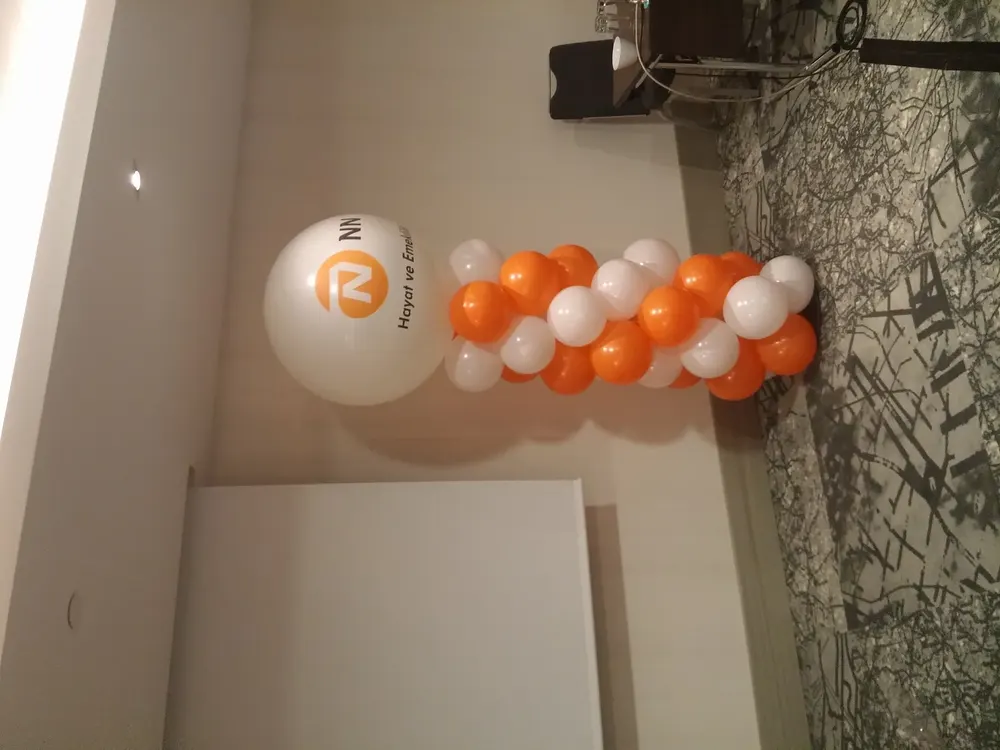 Dikme Sütun Balon Süsleme çalışması — Esin Balon İstanbul