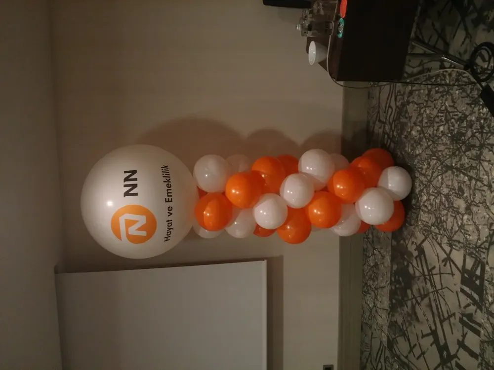 Dikme Sütun Balon Süsleme çalışması — Esin Balon İstanbul
