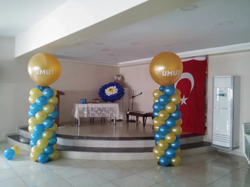 Dikme Sütun Balon Süsleme çalışması — Esin Balon İstanbul
