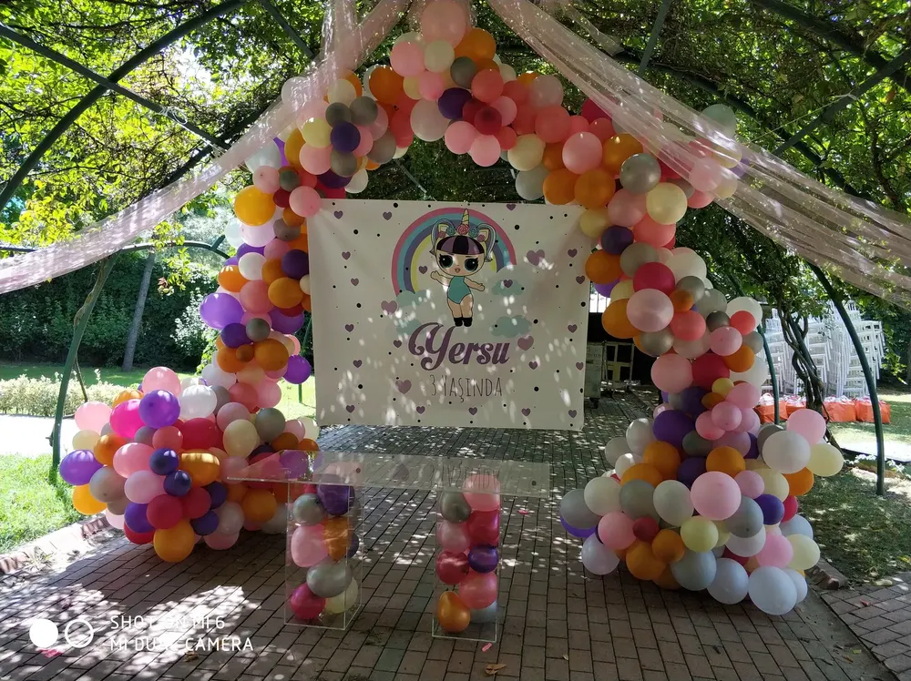 İstanbul doğum günü balon süsleme uygulaması — Esin Balon organizasyon