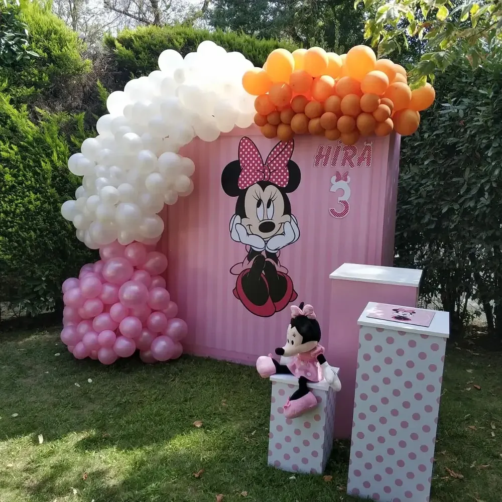 Doğum Günü Balon Süsleme örneği, profesyonel kurulum — Esin Balon