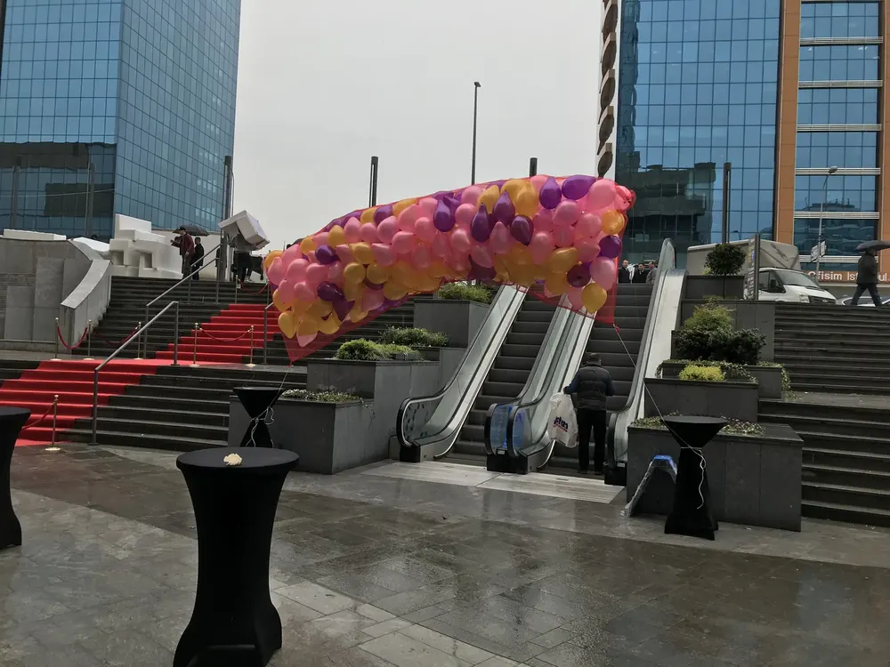 İstanbul dökme balon uygulaması — Esin Balon organizasyon