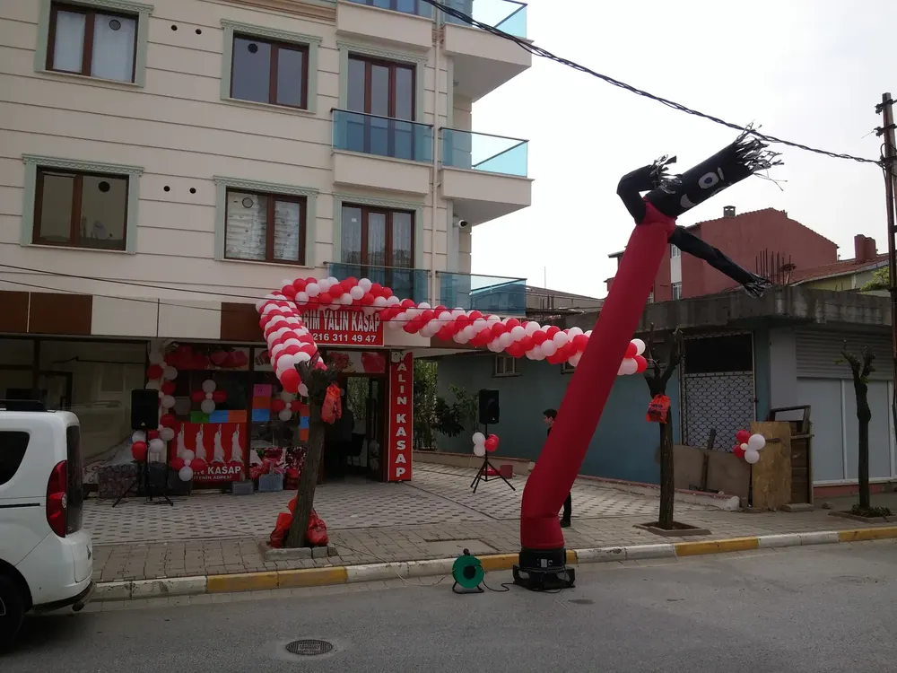 Helyum Tüpü ve Fly Tüp örneği, profesyonel kurulum — Esin Balon