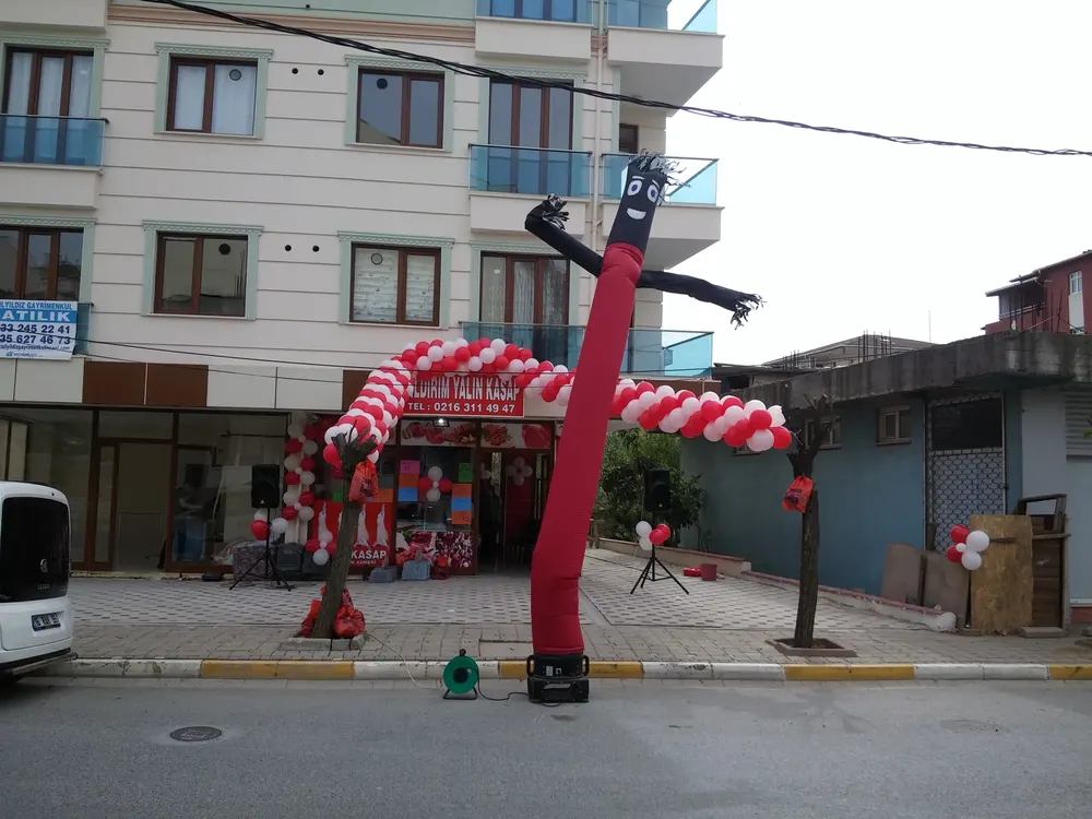 Helyum Tüpü ve Fly Tüp çalışması — Esin Balon İstanbul