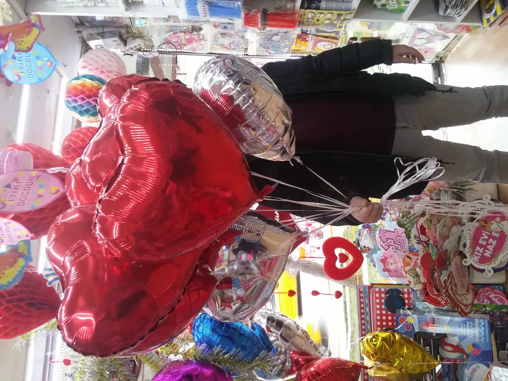 Kalpli Uçan Balon örneği, profesyonel kurulum — Esin Balon