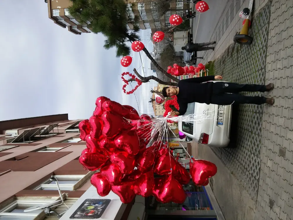 Kalpli Uçan Balon çalışması — Esin Balon İstanbul