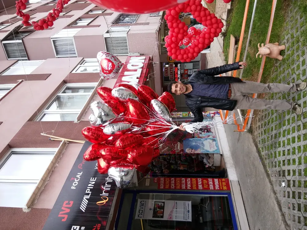 Kalpli Uçan Balon çalışması — Esin Balon İstanbul