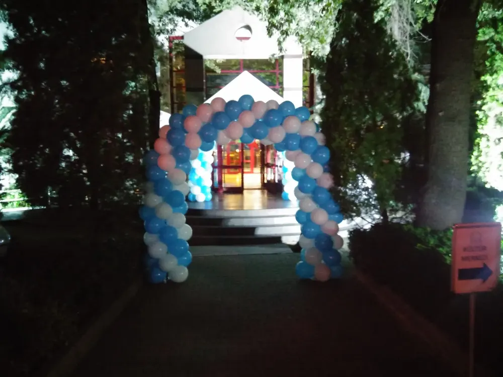Kapı Takı Balon Süsleme çalışması — Esin Balon İstanbul
