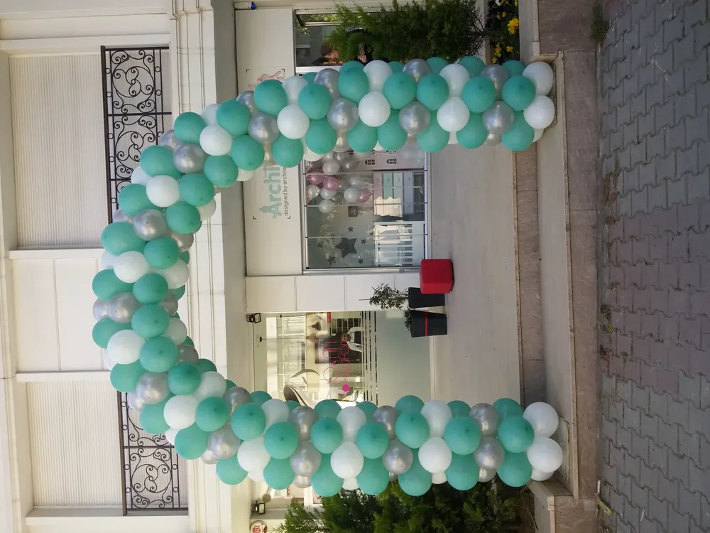 Kapı Takı Balon Süsleme çalışması — Esin Balon İstanbul