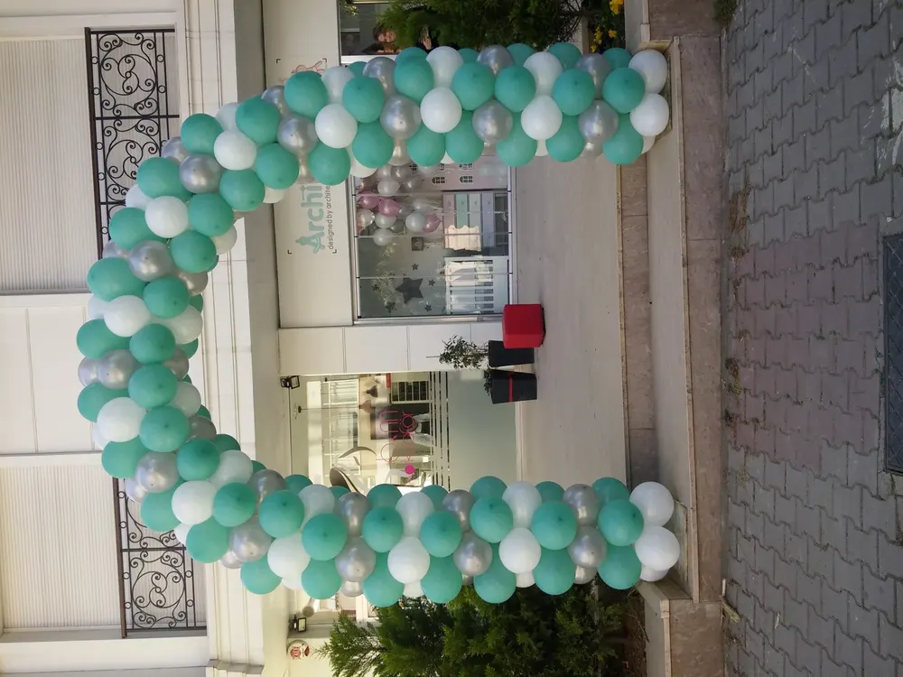 Kapı Takı Balon Süsleme çalışması — Esin Balon İstanbul