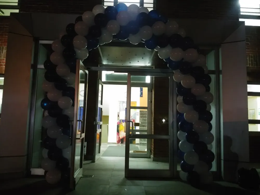 Kapı Takı Balon Süsleme çalışması — Esin Balon İstanbul