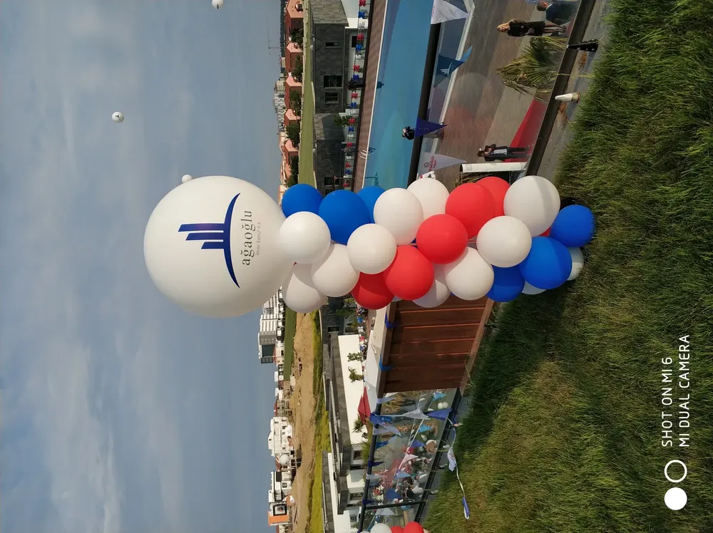 İstanbul kokteyl bistro masası uygulaması — Esin Balon organizasyon
