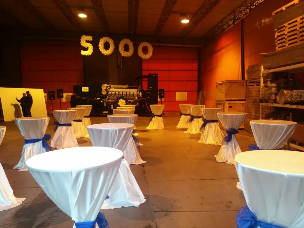 İstanbul kokteyl bistro masası uygulaması — Esin Balon organizasyon
