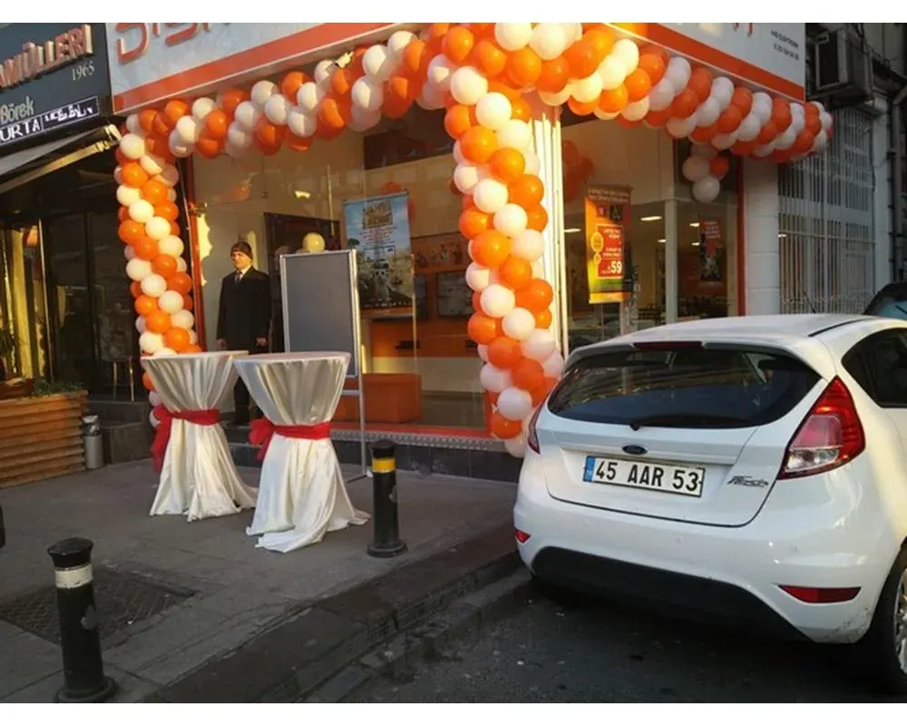 Kokteyl Bistro Masası çalışması — Esin Balon İstanbul
