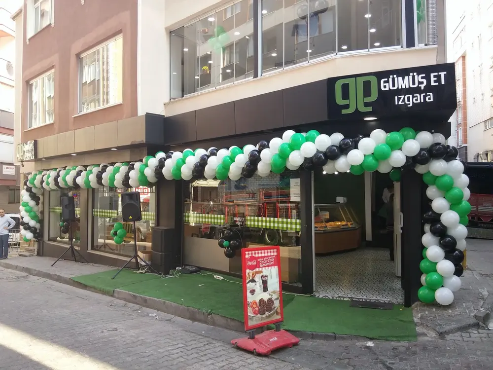 Mağaza Açılışı Balon Süsleme çalışması — Esin Balon İstanbul
