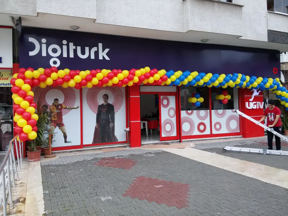 Mağaza Açılışı Balon Süsleme çalışması — Esin Balon İstanbul