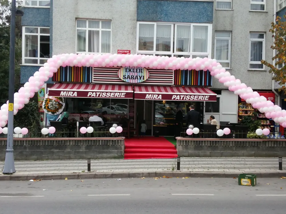 Mağaza Açılışı Balon Süsleme çalışması — Esin Balon İstanbul