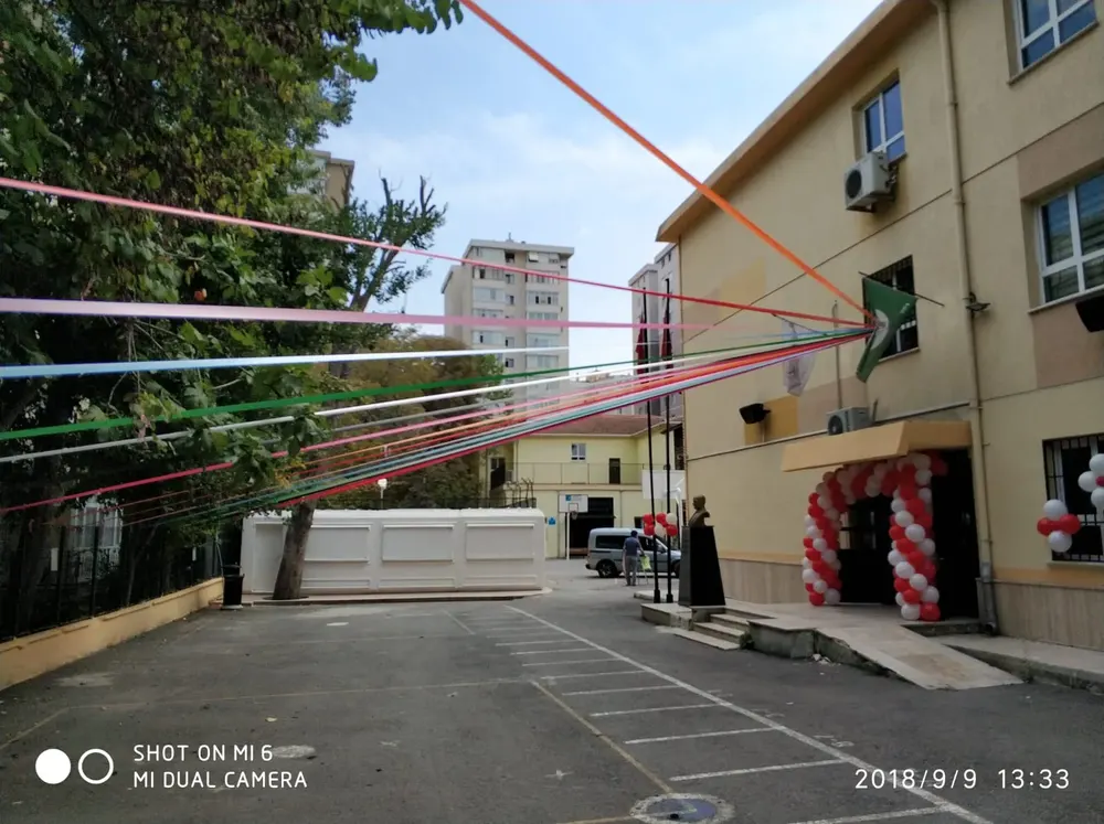 İstanbul mezuniyet ve okul balon süsleme uygulaması — Esin Balon organizasyon