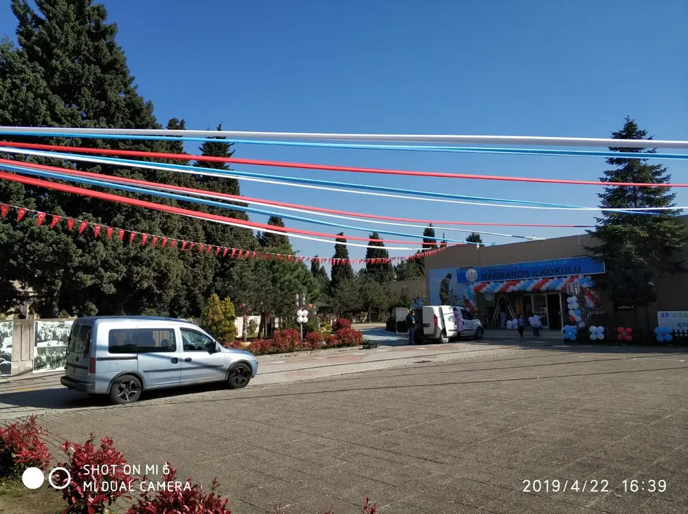 İstanbul mezuniyet ve okul balon süsleme uygulaması — Esin Balon organizasyon