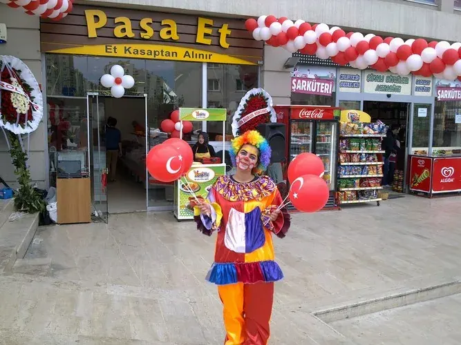 İstanbul palyaço uygulaması — Esin Balon organizasyon