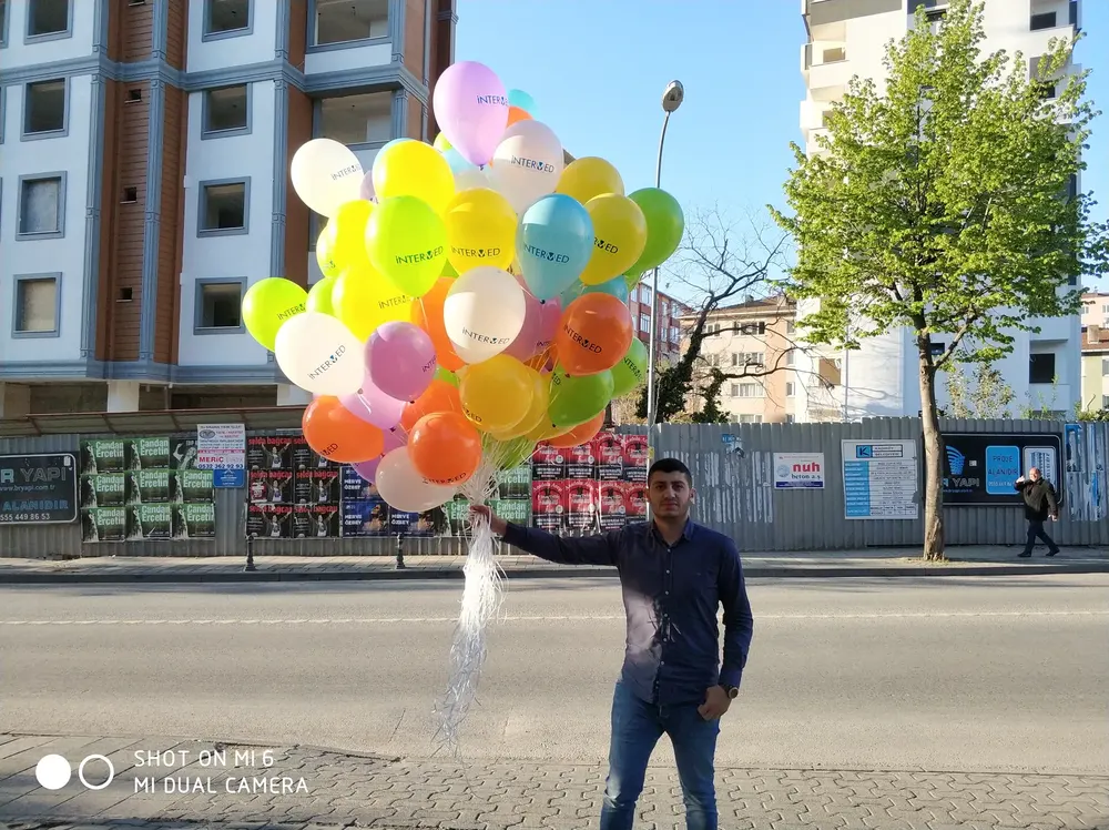 İstanbul uçan balon süsleme uygulaması — Esin Balon organizasyon