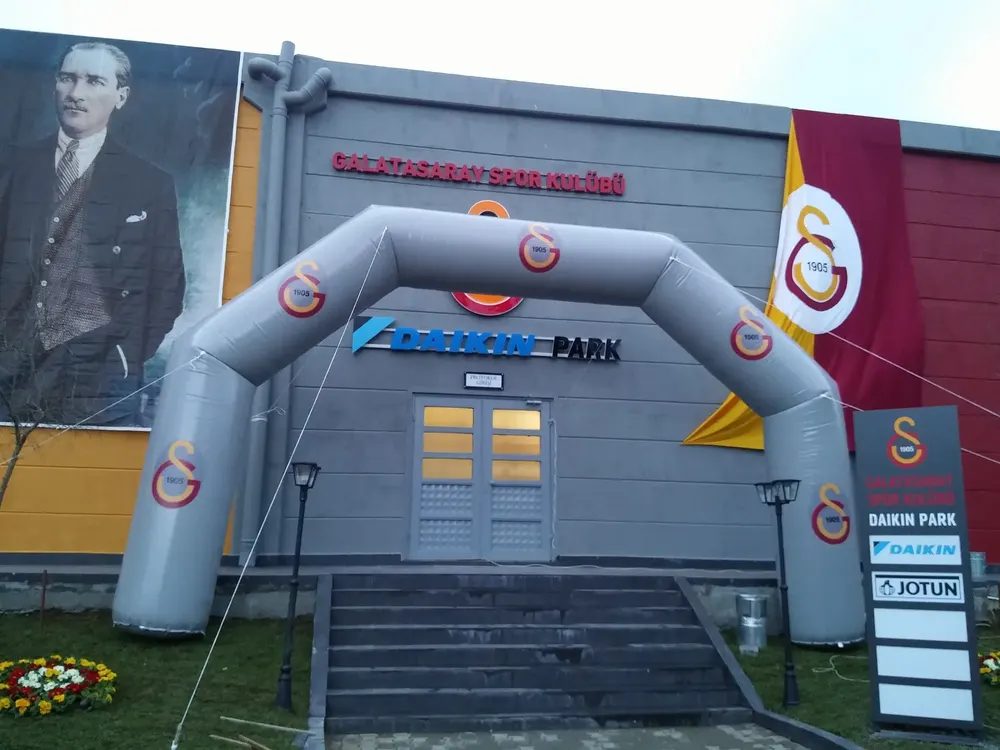 Yol Takı Balon Süsleme çalışması — Esin Balon İstanbul