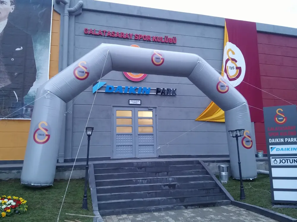 Yol Takı Balon Süsleme çalışması — Esin Balon İstanbul