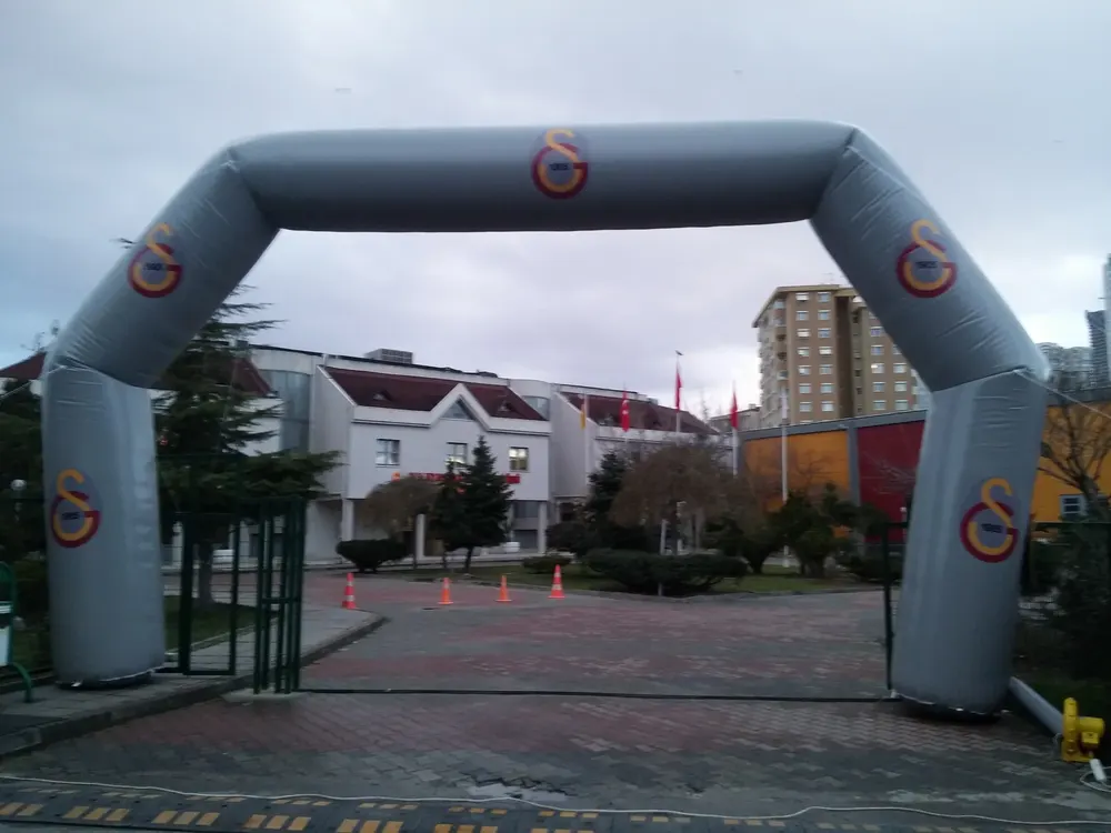 Yol Takı Balon Süsleme çalışması — Esin Balon İstanbul
