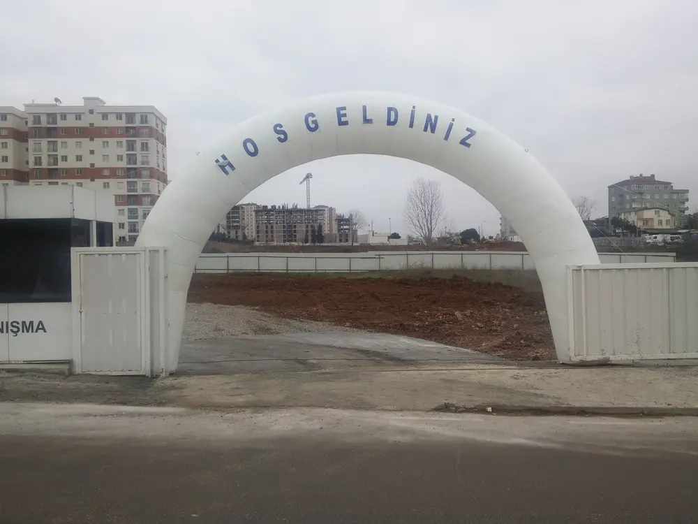 İstanbul yol takı balon süsleme uygulaması — Esin Balon organizasyon