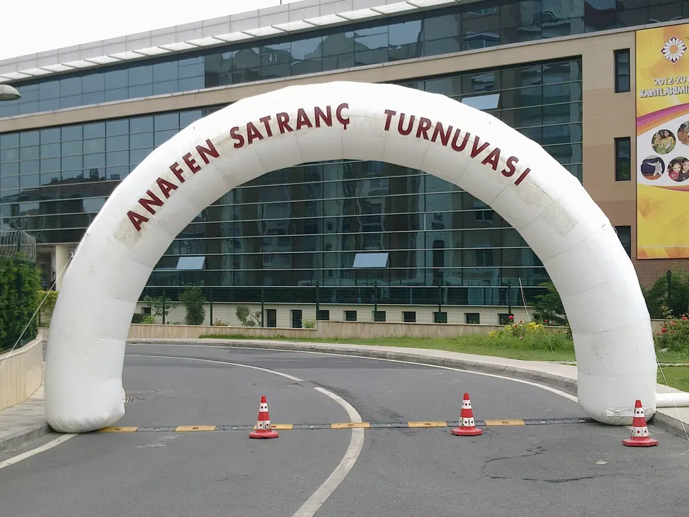İstanbul yol takı balon süsleme uygulaması — Esin Balon organizasyon