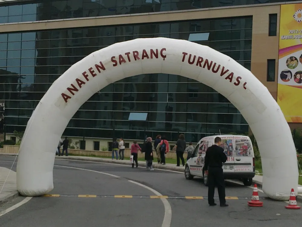 İstanbul yol takı balon süsleme uygulaması — Esin Balon organizasyon