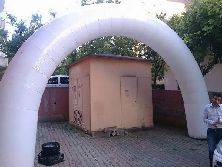 İstanbul yol takı balon süsleme uygulaması — Esin Balon organizasyon